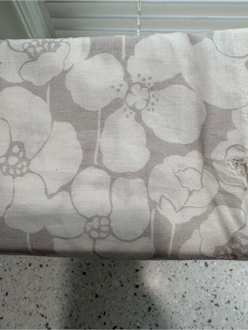 NEW kate spade Floral Queen Sheet Set - Light Gray